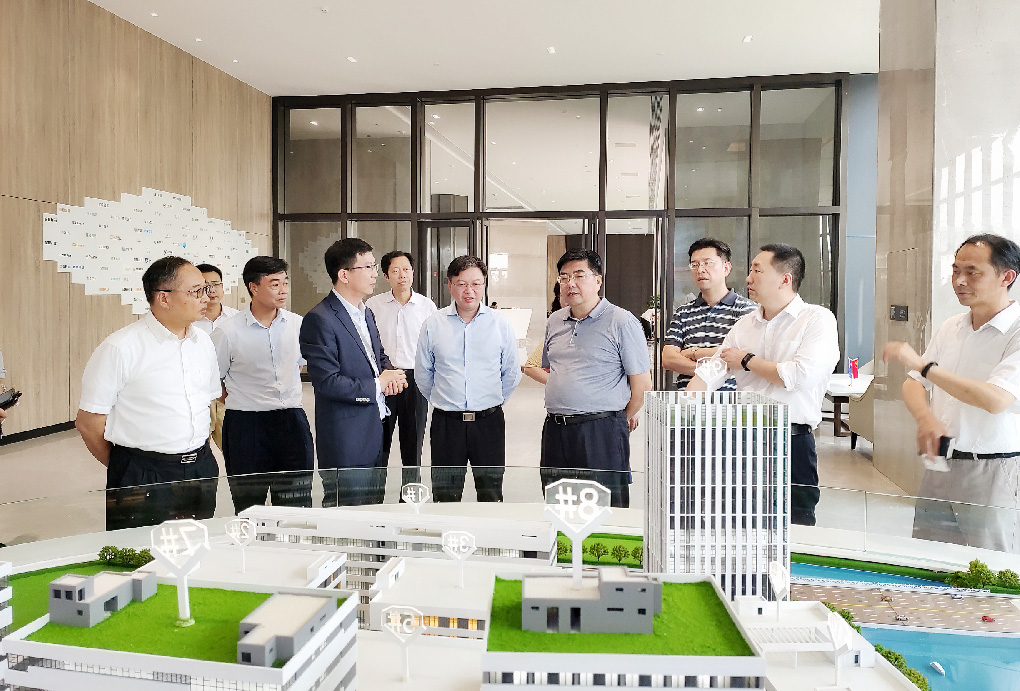 中財辦經(jīng)濟二局局長張勇