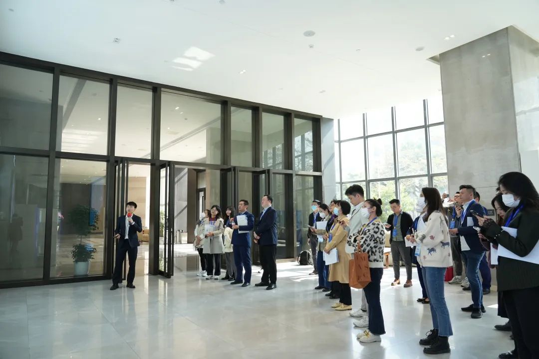 廣州南沙科技成果轉化聯(lián)盟一行蒞臨廣東醫(yī)谷開展研學行活動