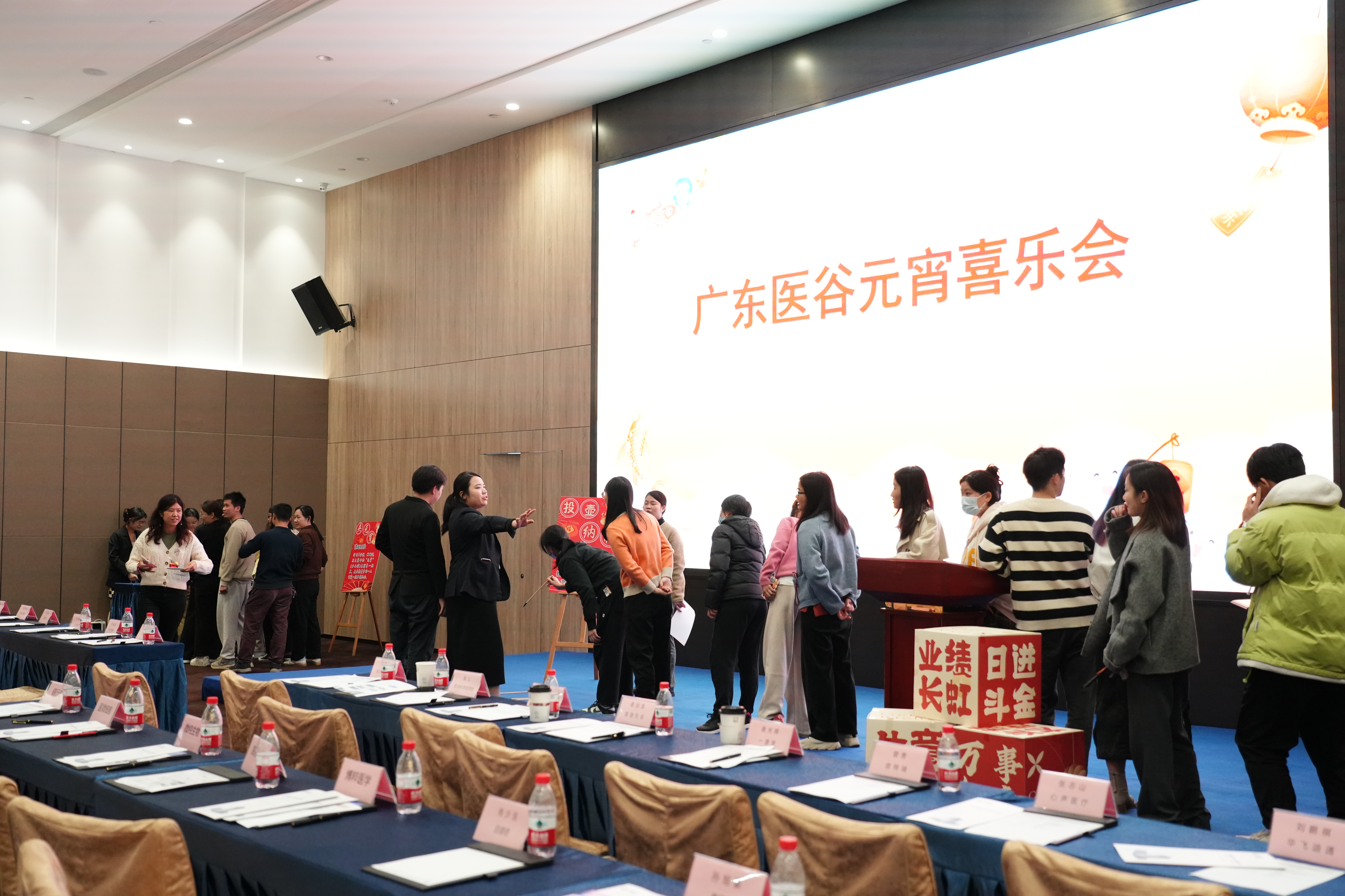 同心向夢，攜手共進(jìn) ，做企業(yè)最堅(jiān)實(shí)的后盾！
